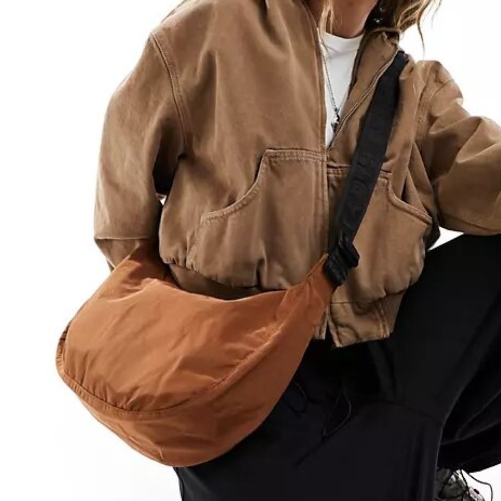 NWT Baggu Crescent Bag Medium - Brown - Picture 11 of 14